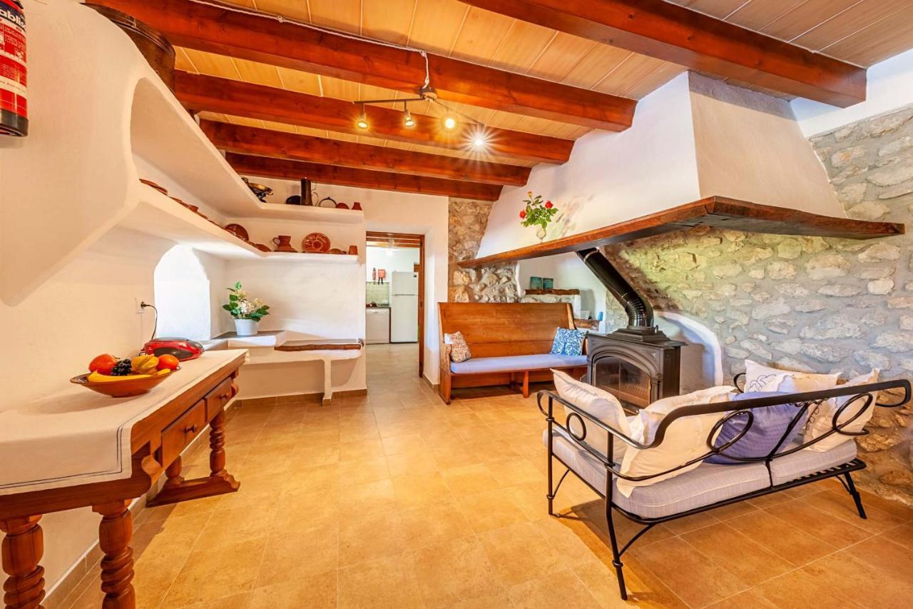 Villa Mala Garbo By Sealand Villas Pollença Екстериор снимка